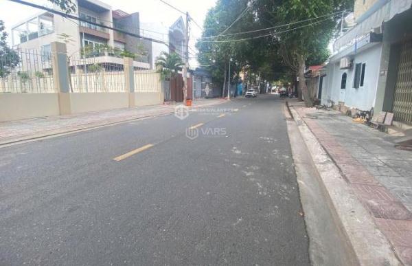 BÁN NHÀ HIỆN ĐẠI 1T2L 🏤 MẶT TIỀN ĐƯỜNG BẾN NÔM, 205M2 (NGANG 6M)- GIÁ 15 TỶ Đường Bến Nôm, Phường Rạch Dừa, Thành phố Vũng Tàu, Bà Rịa Vũng Tàu