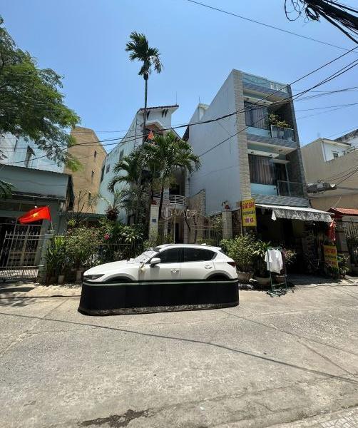 Chính chủ cho thuê Biệt thự 150m2, kiệt 8m 2 ô tô tránh nhau, đầu đỗ ô tô trước 🏠 nhà Đường Núi Thành, Phường Hòa Cường Nam, Quận Hải Châu, Đà Nẵng
