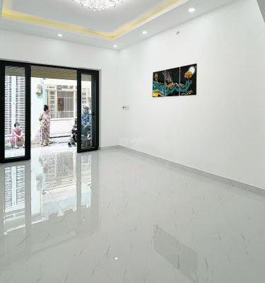 Bán Nhà trong hẻm 80m² Đường Cách Mạng Tháng Tám, Phường 10, Quận 3, Hồ Chí Minh