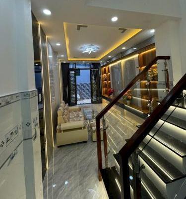 Chủ cần bán Nhà trong hẻm 30m² Đường Bùi Minh Trực, Phường 5, Quận 8, Hồ Chí Minh