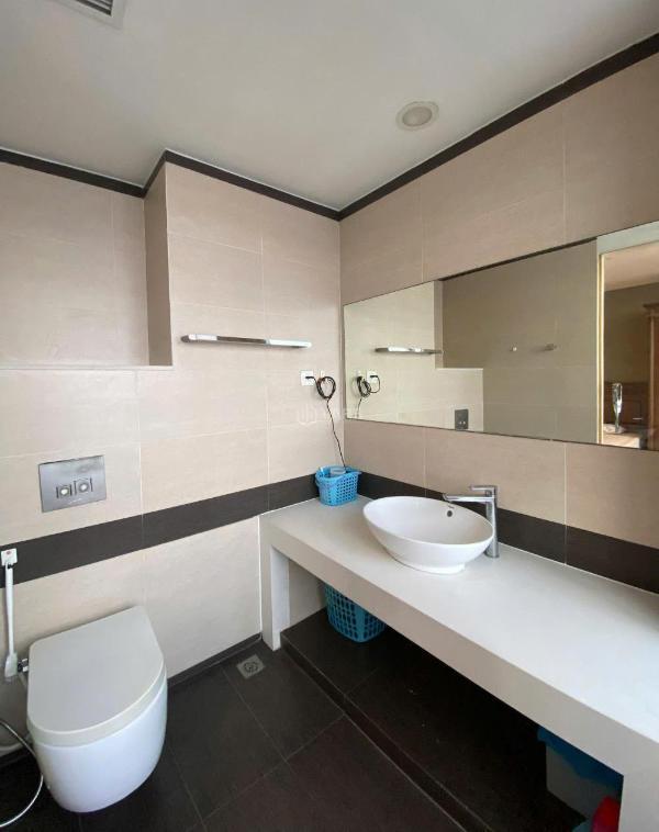 Chủ cho thuê Căn hộ chung cư 160m² Phường Trung Hòa, Quận Cầu Giấy, Hà Nội