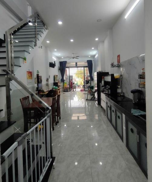 Chủ cần bán Nhà trong hẻm 68m² Đường Bình Tả 2, Xã Đức Hoà Hạ, Huyện Đức Hòa, Long An