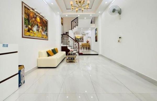 Chủ cần bán Nhà trong hẻm 57m² Đường Nguyễn Thiện Thuật, Phường 2, Quận 3, Hồ Chí Minh