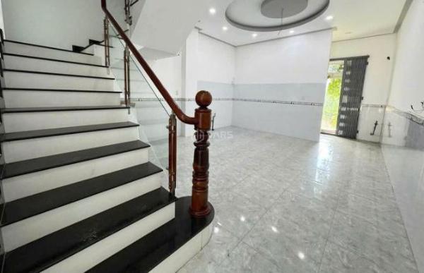 Chủ cần bán Nhà mặt phố 100m² Đường A2, Phường Phú Thứ, Quận Cái Răng, Cần Thơ