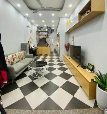 Chủ cho thuê Nhà trong hẻm 36m² Phố Hoàng Mai, Phường Trương Định, Quận Hai Bà Trưng, Hà Nội