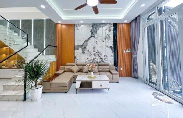 Bán nhà ngay Xô Viết Nghệ Tĩnh, Bình Thạnh. Giá: 2 tỷ 420tr/ 62,1 m2. ☘ Sổ riêng, đường ô tô