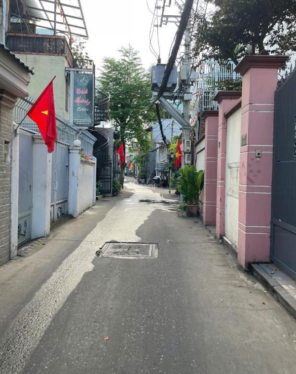 Cần bán Nhà trong hẻm 48m²