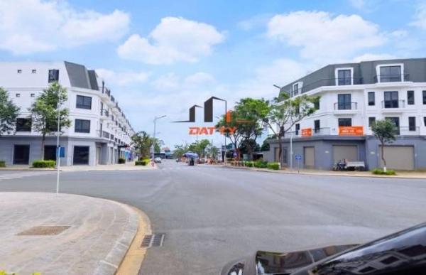 GÓC 2 🏤 MẶT TIỀN ĐƯỜNG TÔN ĐỨC THẮNG KHU ĐÔ THỊ ECO CITY 198M2