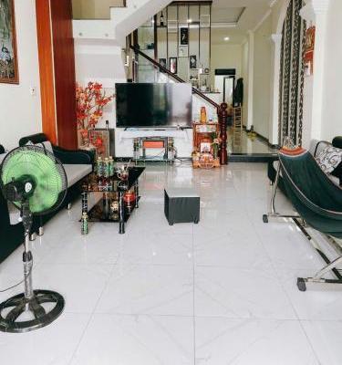 Chủ cần bán Nhà mặt phố 92m²