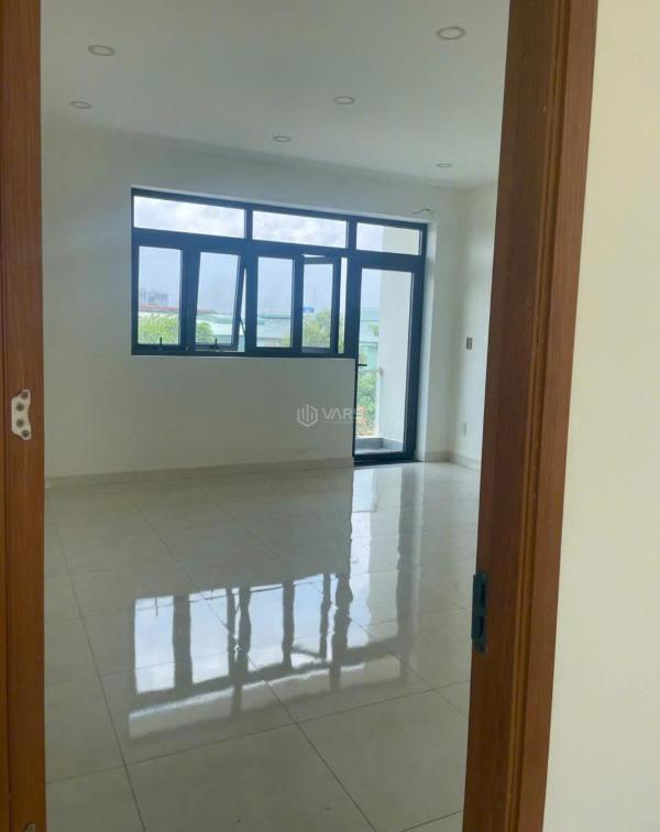 Cần bán nhà chính chủ- ngay ngã tư hòa lân-thuận giao-giấy 🏡 tờ đầy đủ.