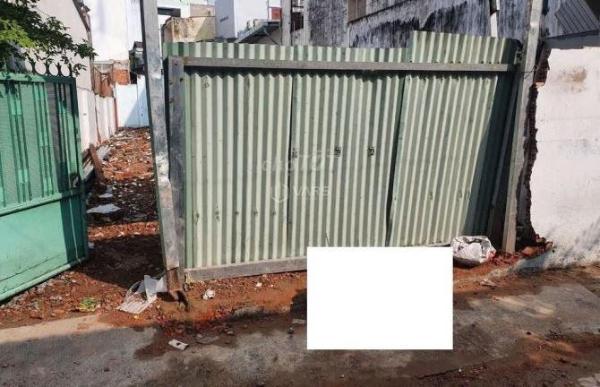Bán Nhà trong hẻm 168m²