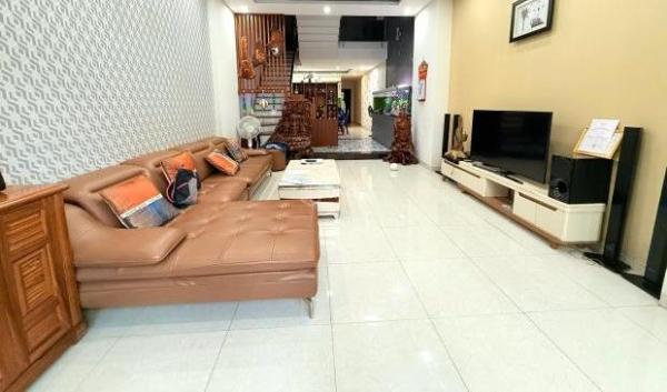 Cần bán Nhà trong hẻm 120m²
