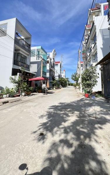 B,ÁN NH,À KDC HOÀNG 🏢 HOA - LONG HẬU, LONG AN, đường rộng 10m