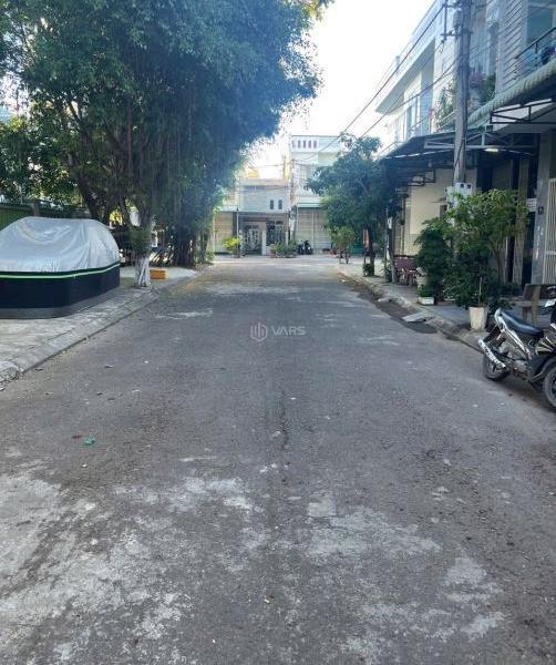 Cần bán Nhà mặt phố 80m²