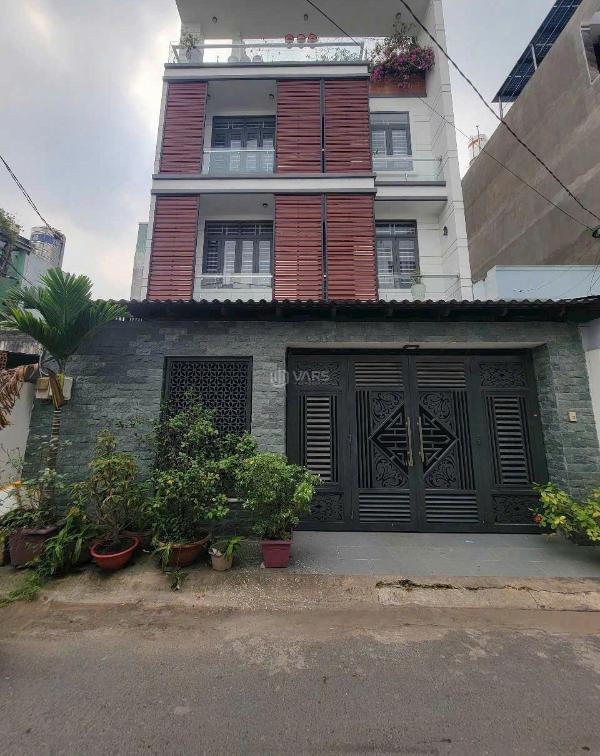 Bán Nhà trong hẻm 144m²