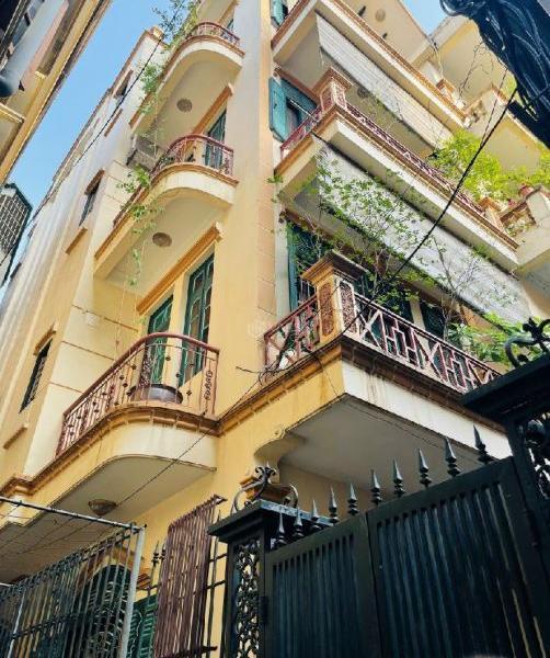 Bán Nhà Lạc 🏣 Long Quân – 95m² Gần Chợ Bưởi – Phân Lô 2 Thoáng – Ôtô Vào Nhà Nhỉnh 24 Tỷ