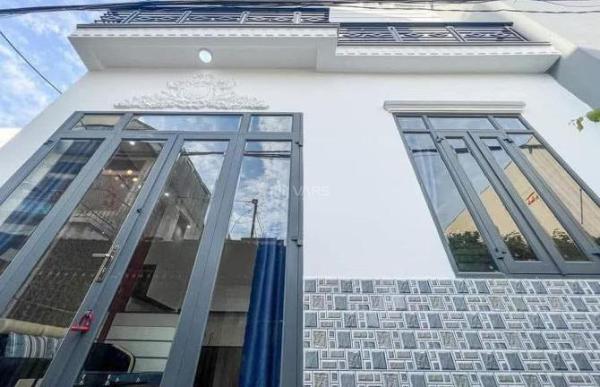 Bán Nhà trong hẻm 84m²