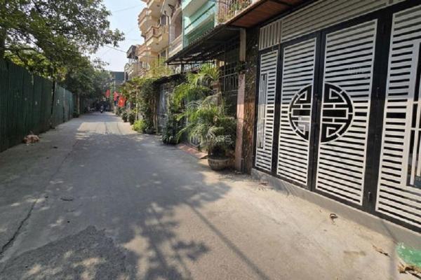 Lĩnh nam - 🏣 hoàng mai 50m x 4 tầng, trước nhà ô tô tránh, kinh doanh đỉnh.