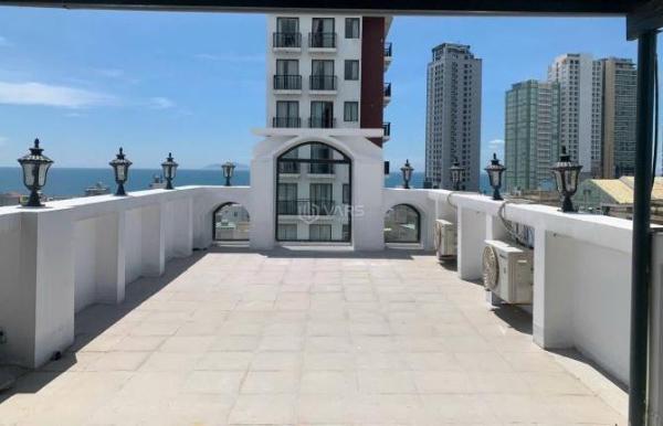 Bán Nhà mặt phố 93m²
