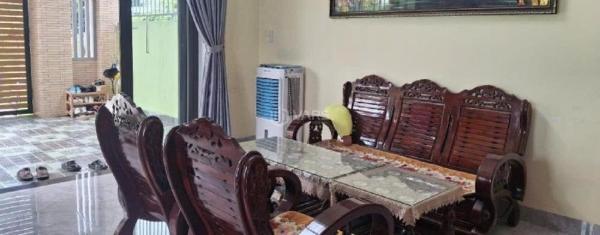 🏠 nhà 2 tầng kiên cố lô 🏡 góc 2 mặt kiệt giá rẻ nhất khu vực hòa quý