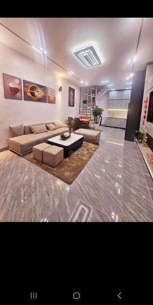 Cần bán Nhà trong hẻm 38m²