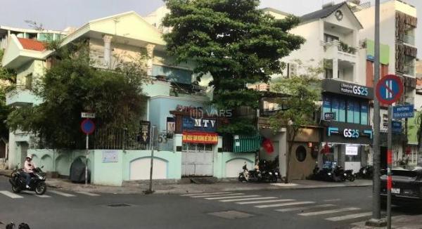 BIỆT THỰ Q1 GIÁ TỐT 🏡 NHẤT PHÂN KHÚC - DIỆN TÍCH BỰ - PHONG CÁCH PHÁP - SỨC HÚT KHÓ CƯỠNG