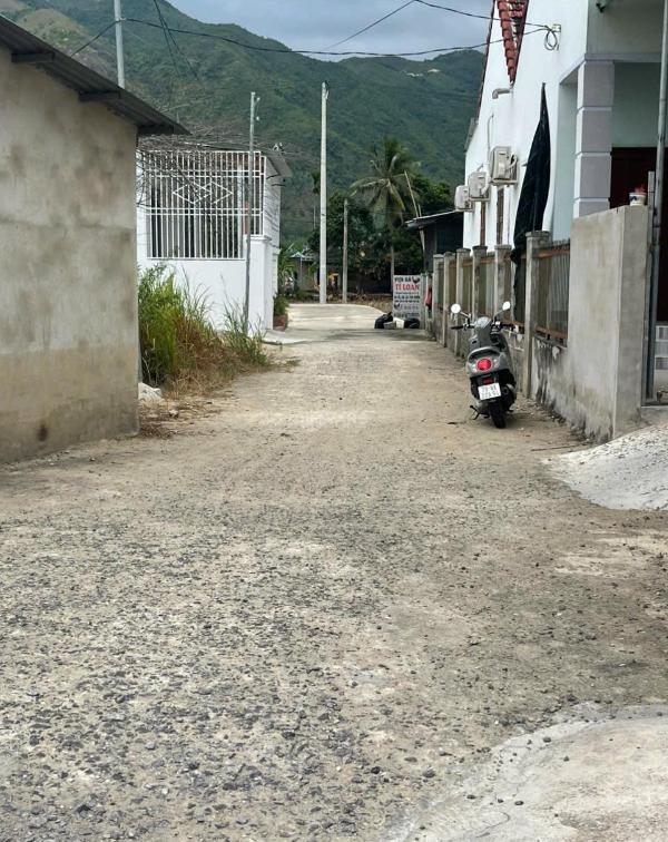 Bán nhanh lô góc diên an 🏣 , gần trường tiểu học diên an 2