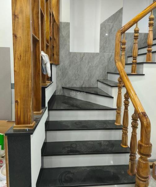 Bán nhà 3 mê khu Gara Quyền, DT 🏠 80m2, giá 5,5 tỷ