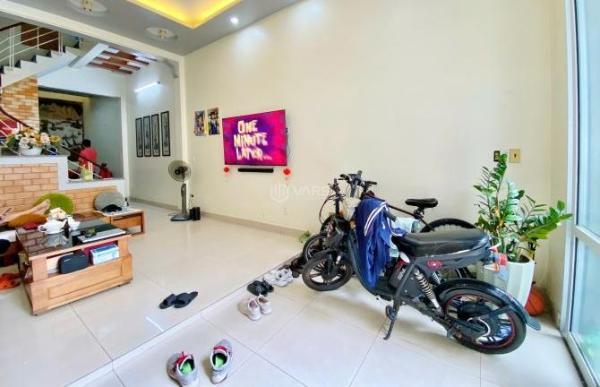 BÁN NHÀ GỐC DÂN CHU VĂN AN NGÕ Ô TÔ VÀO 🆘 NHÀ 3 TẦNG ĐẸP
