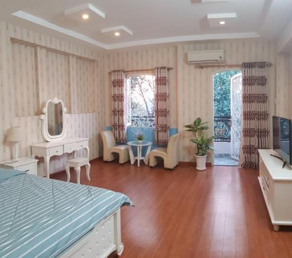 CĂN HỘ ĐẸP LÊ VĂN SỸ GẦN TRẦN QUANG DIỆU RỘNG 50m2 CÓ BAN CÔNG SÀN GỖ GIÁ CHỈ 8.5 👍 TRIỆU