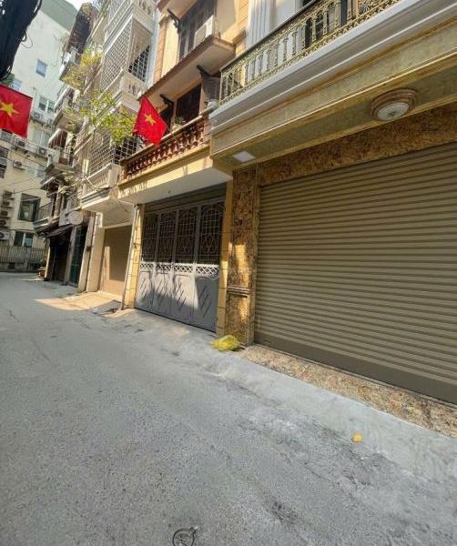 Bán nhà 🔥 Quan hoa Cầu Giấy DT 60m2x6 tầng thang máy MT 5m