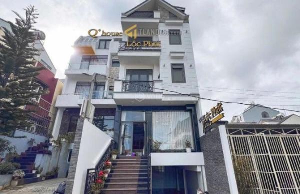 🏡 HOT : KHÁCH SẠN MẶT TIỀN GIÁ TỐT NGANG 🏤 6M GẦN TRUNG TÂM Phường 4 , NGUỒN THU ỔN ĐỊNH