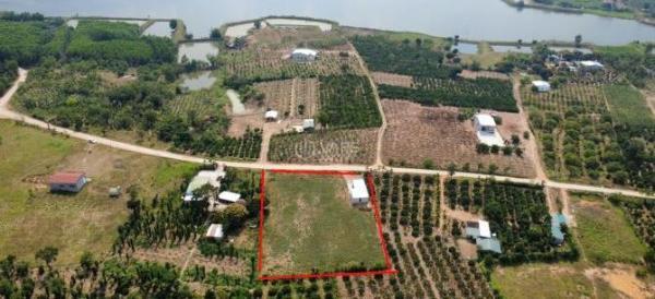 Cần bán Đất nền riêng lẻ 3340m²