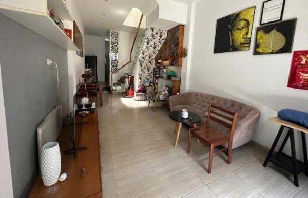 Chủ cho thuê Nhà trong hẻm 50m²
