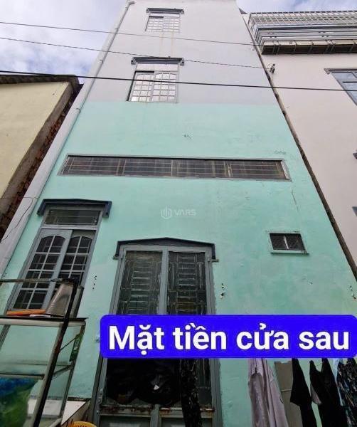 Bán Nhà mặt phố 46m²