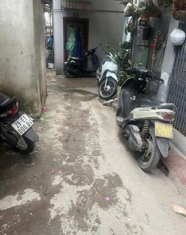 Đống 🏬 đa ngõ 178 tây sơn gần phố - gần ô tô tránh- 2 mặt thoáng - 3,6 tỷ