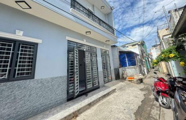 Bán Nhà trong hẻm 78m²