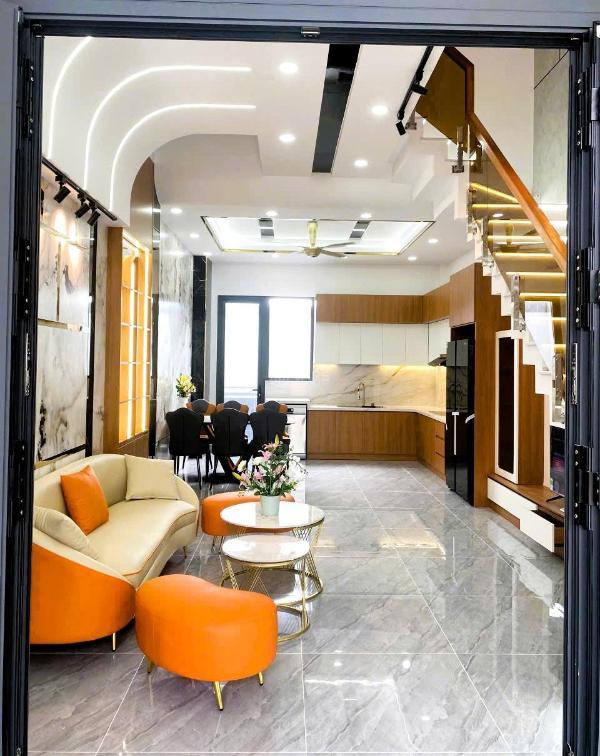Bán Nhà trong hẻm 66m²