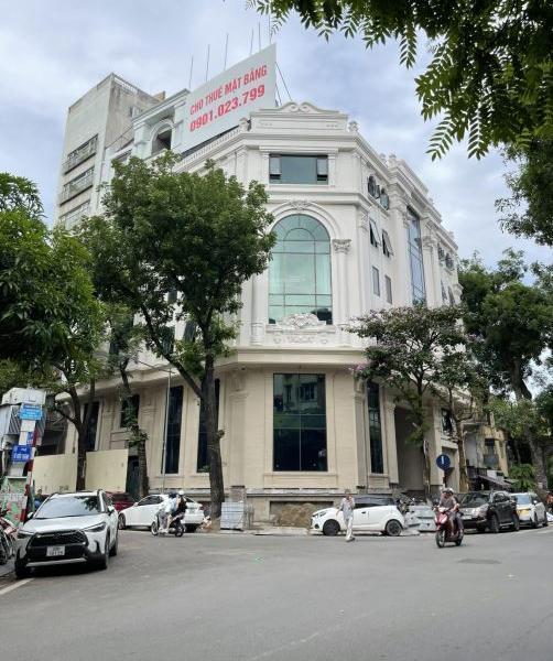 Cho thuê nhà MP Điện Biên Phủ, 220m2 sử dụng, 10m mặt 🏚️ tiền, giá thuê 110tr, phù hợp NH