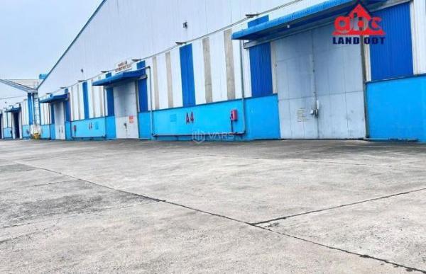 Cho thuê Nhà xưởng, nhà kho 6400m²