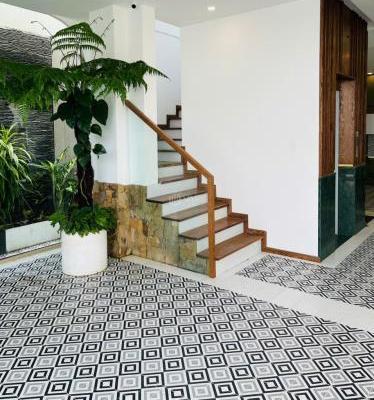 Cần bán Nhà mặt phố 170m²
