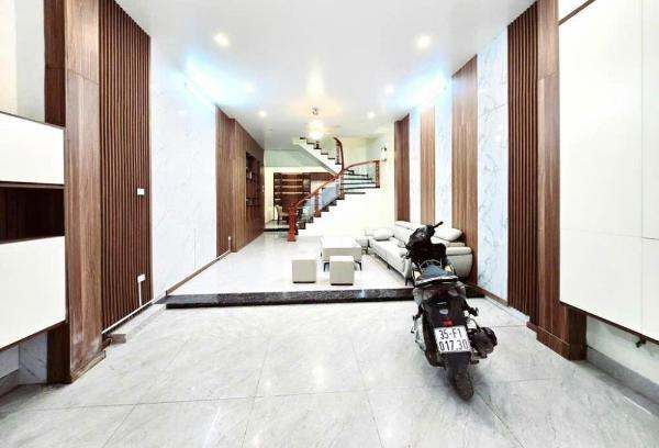 Trung tâm cầu giấy 72m2 x mặt tiền 5m - full nội thất - cách phố vài 🏘️ bước chân -
