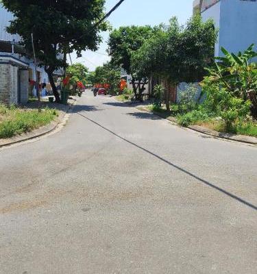 Bán Nhà mặt phố 177m²