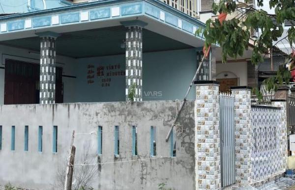 Chủ cần bán Nhà mặt phố 100m²