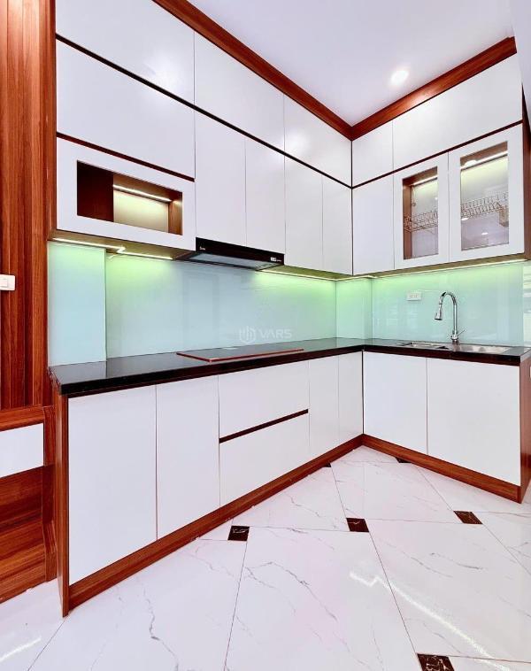 Nhà đẹp xây mới phố khương đình-30m2x6t-4 ngủ, full nội 🏬 thất-7.2 tỷ.