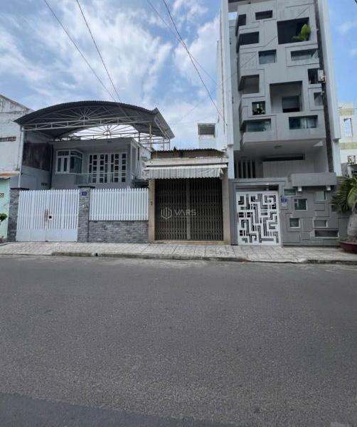 Cần bán Nhà mặt phố 201m²