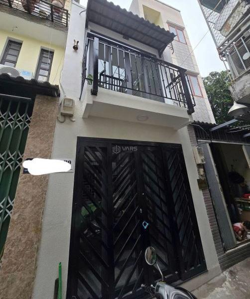 Chủ cần bán Nhà trong hẻm 42m²