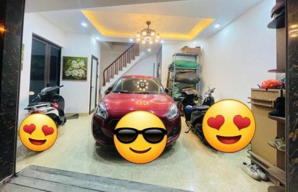 (HIẾM) Bán Nhà 👍 Chùa Láng, 46m2, 6 tầng thang máy, ÔTÔ, mt 5.4m, giá 15 tỷ