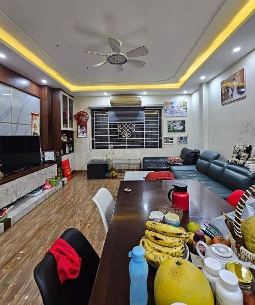 NHÀ ĐẸP Ở LUÔN HỒ TÙNG MẬU CẦU GIẤY– NGÕ RỘNG VÀI BƯỚC RA PHỐ– DT 32M/5T/ CHỈ 🏢 HƠN 6 TỶ