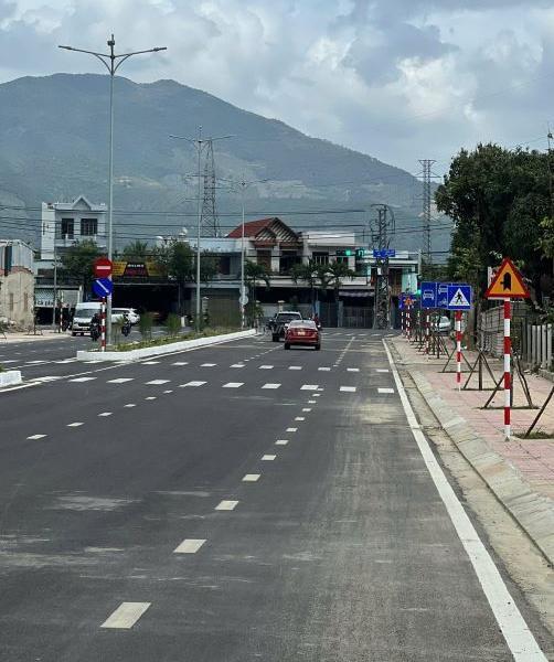 Bán lô đất Dân -Sát đường D30 - 👍 Xây dựng tự do